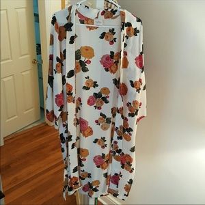 Audrey 3+1 Long floral kimono